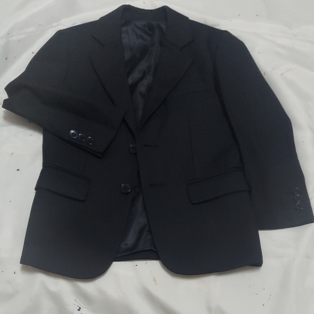 Black Sport Coat with Notched Lapels and Classic Fit